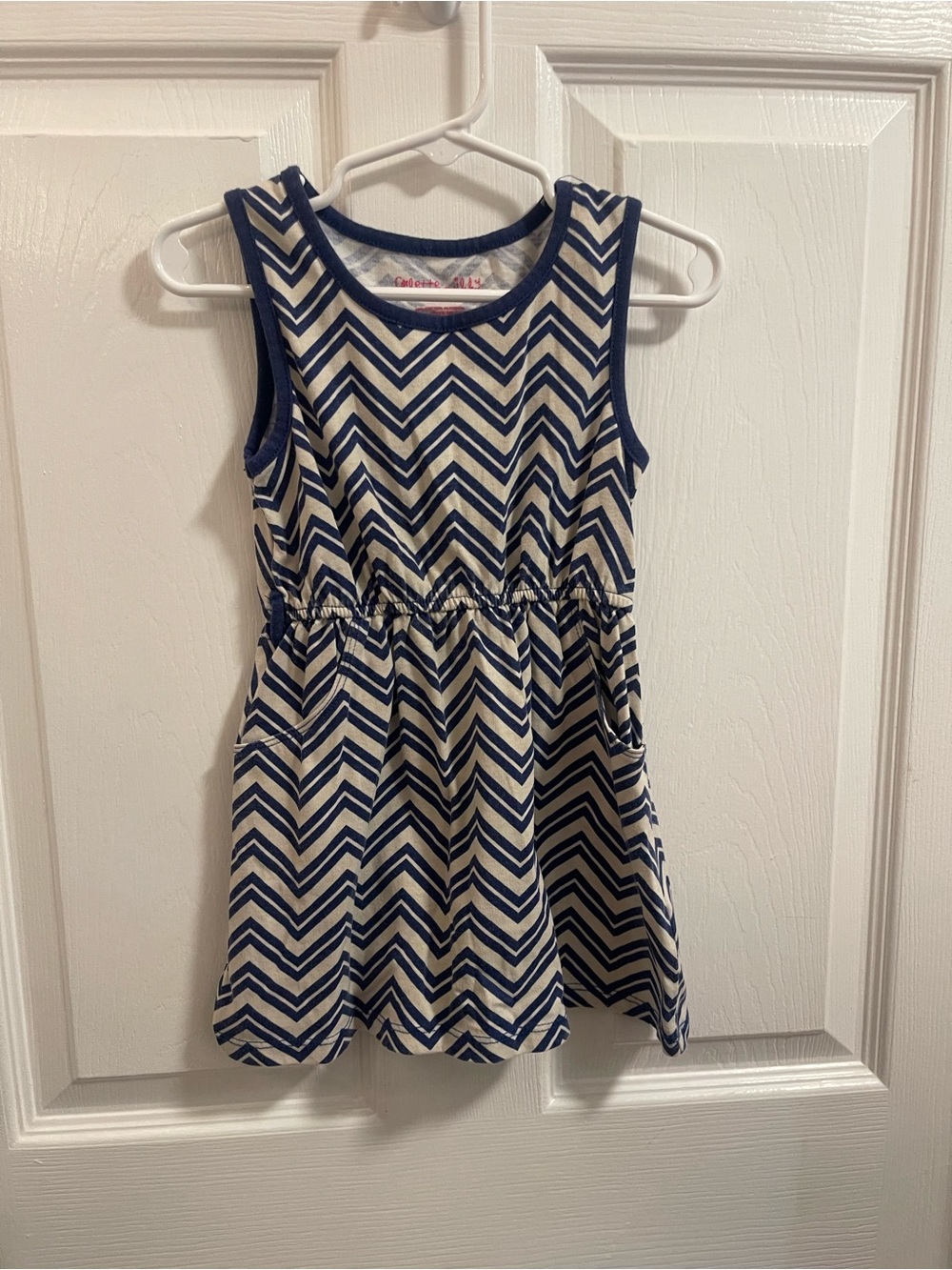 Sleeveless Chevron Cotton Dress for Girls in Navy and White